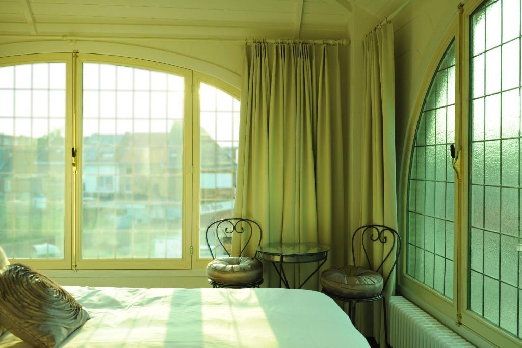 Charmehotel Villa Saporis Hasselt Habitación foto